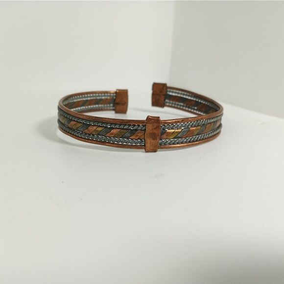 Metal band - Picture 1 of 4